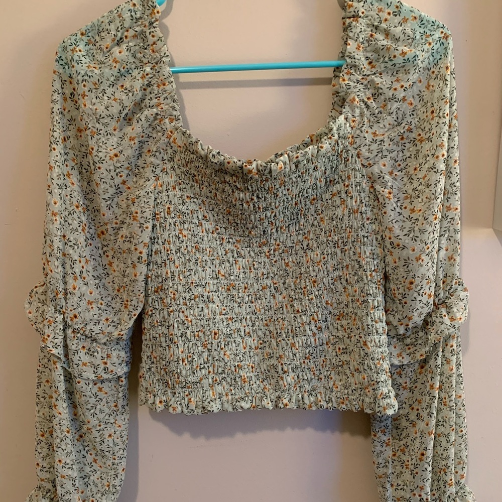 Crop top